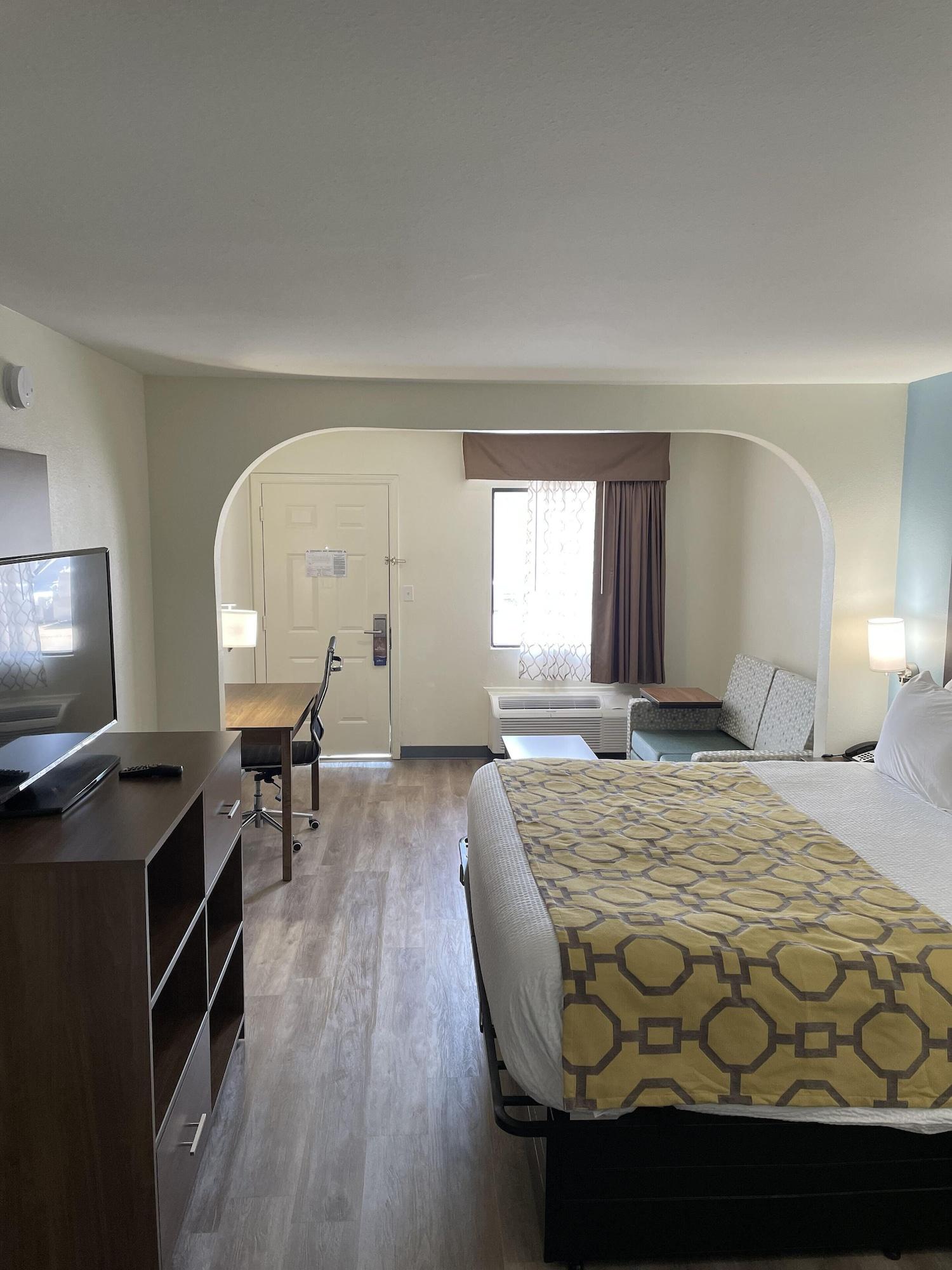Baymont By Wyndham Biloxi - Ocean Springs Motel Exterior photo